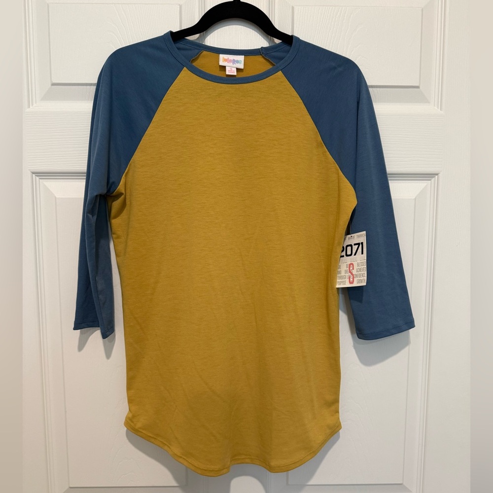 LuLaRoe Mustard and Teal Raglan Sleeve Top